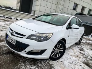X PĀRDOTS X Opel Astra