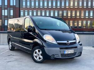 X PĀRDOTS X Opel Vivaro